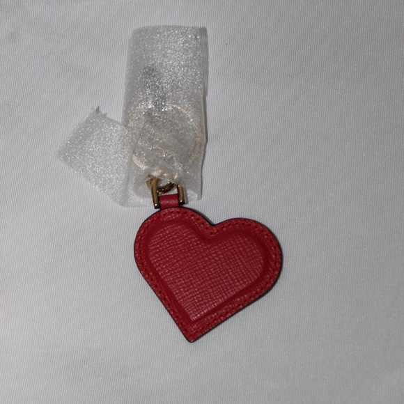 Smythson Red Panama Heart Keyring. - Picture 3 of 6